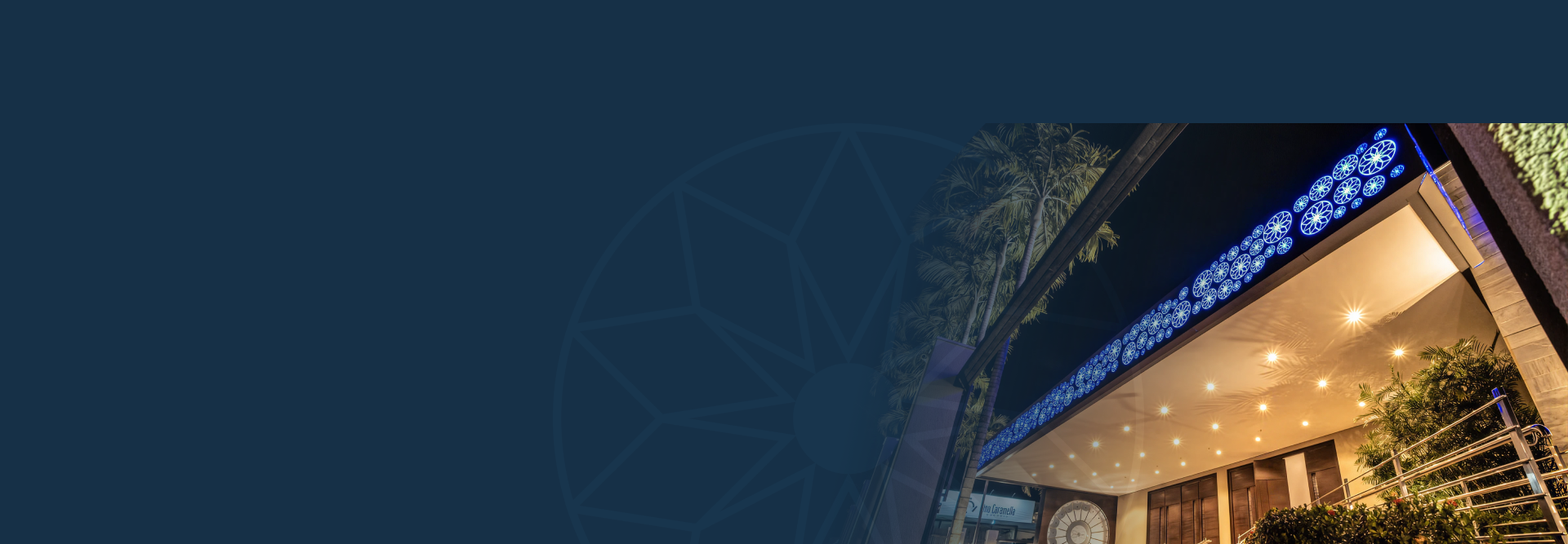 uploads/casa-blanca-eventos-hero-desktop3.png